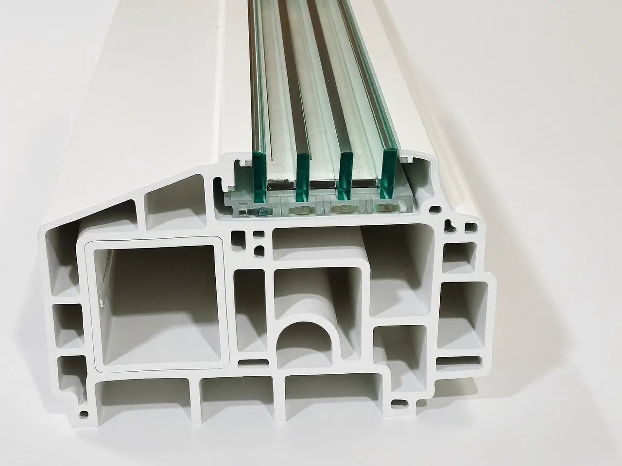 Cross-section of a double glazed unit showing two panes and a sealed cavity